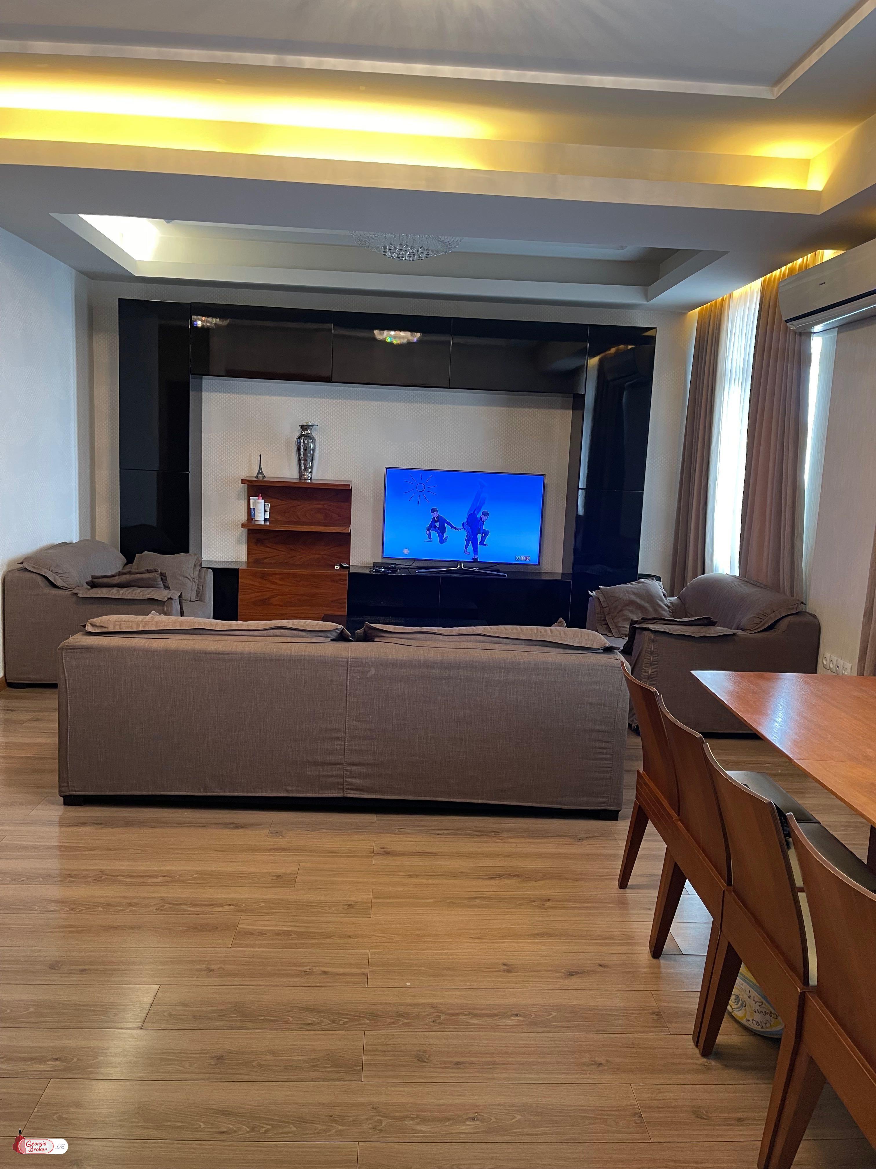 nearly repaired 4-room apartment for sale