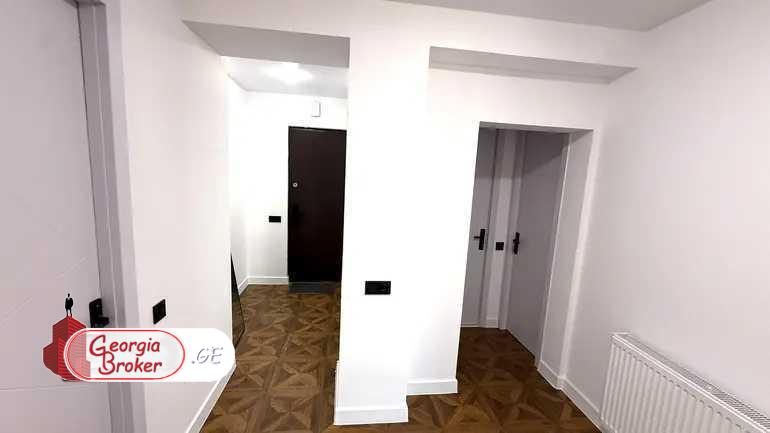 nearly repaired 4-room apartment for sale