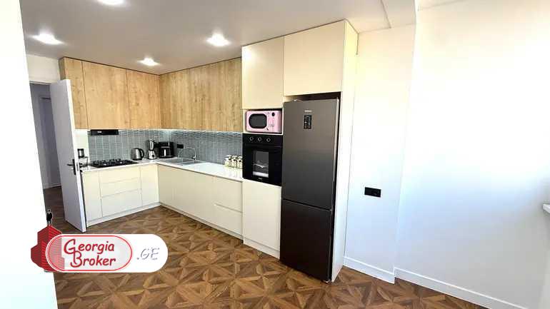 nearly repaired 4-room apartment for sale