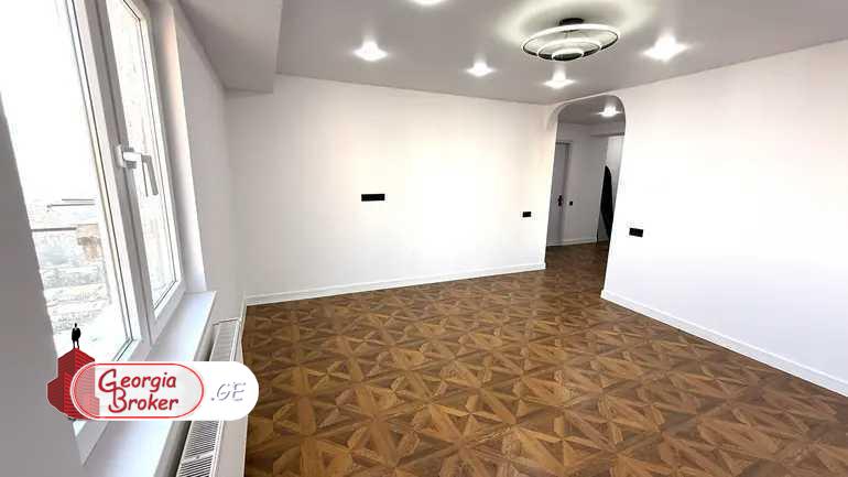 nearly repaired 4-room apartment for sale