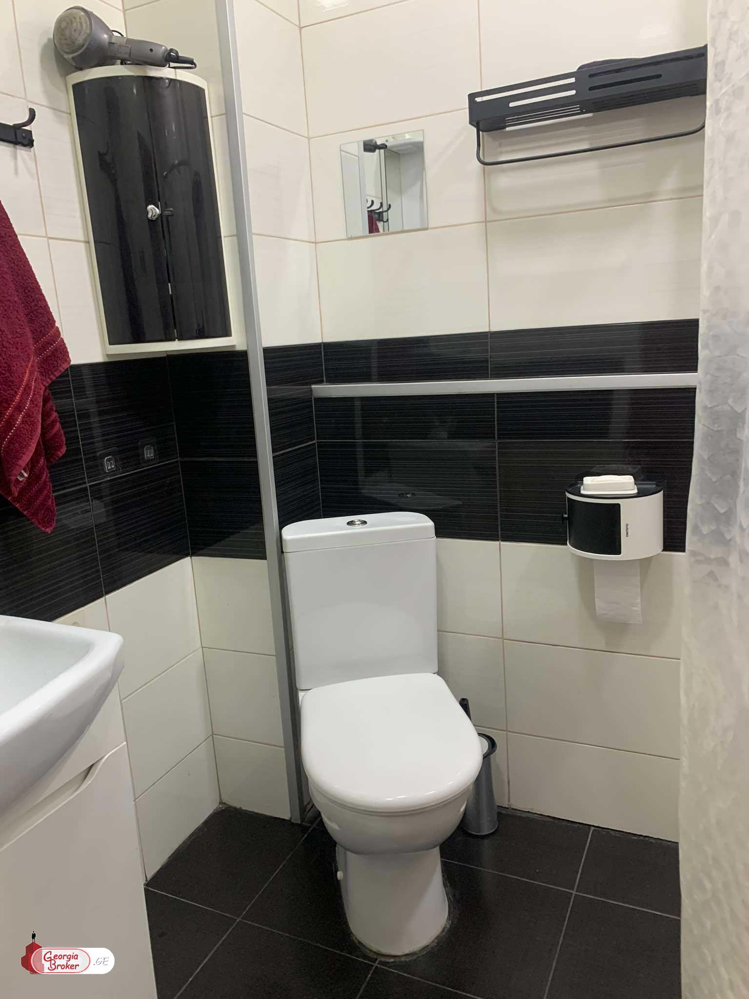 nearly repaired 3-room apartment for sale