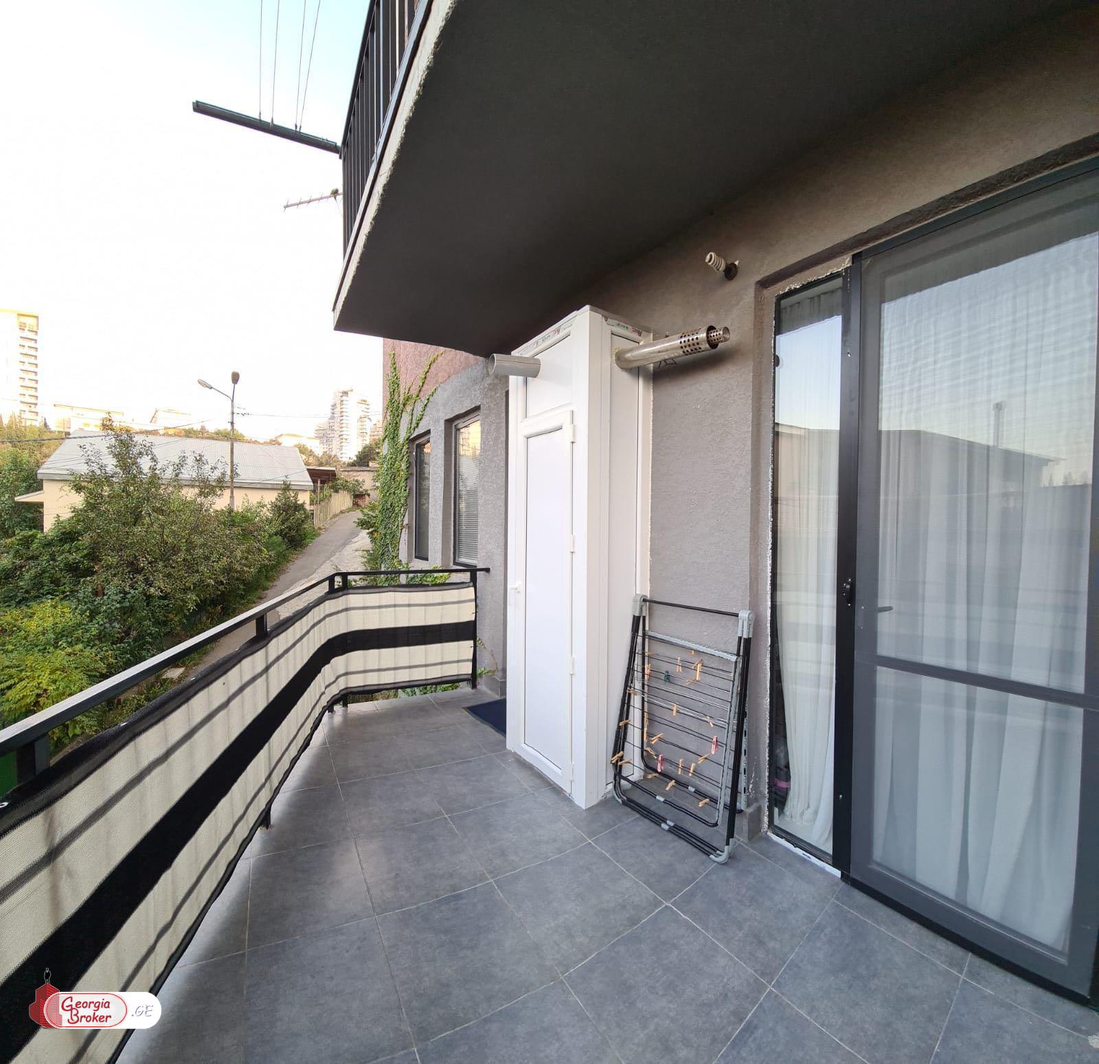 nearly repaired 4-room apartment for sale