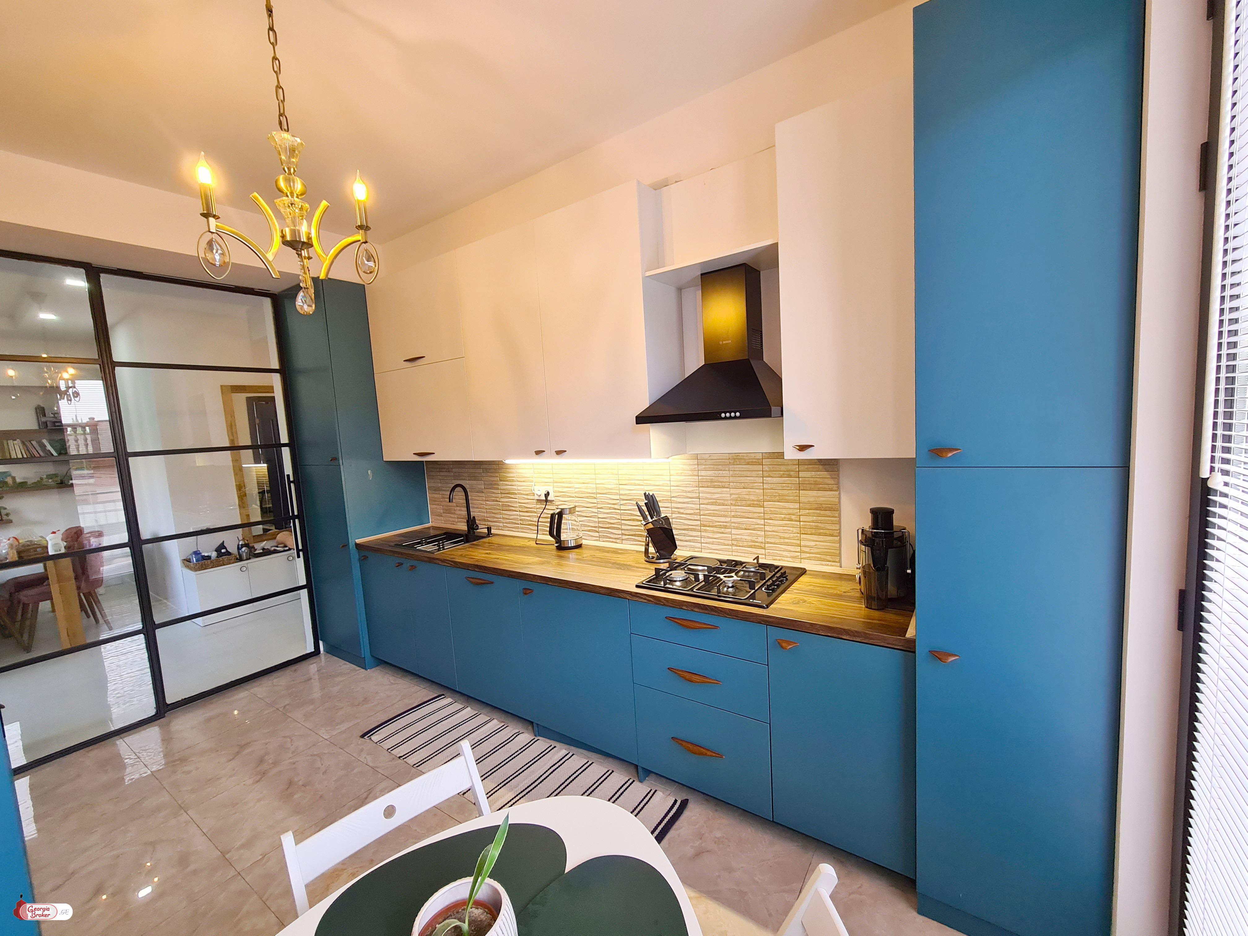 nearly repaired 4-room apartment for sale