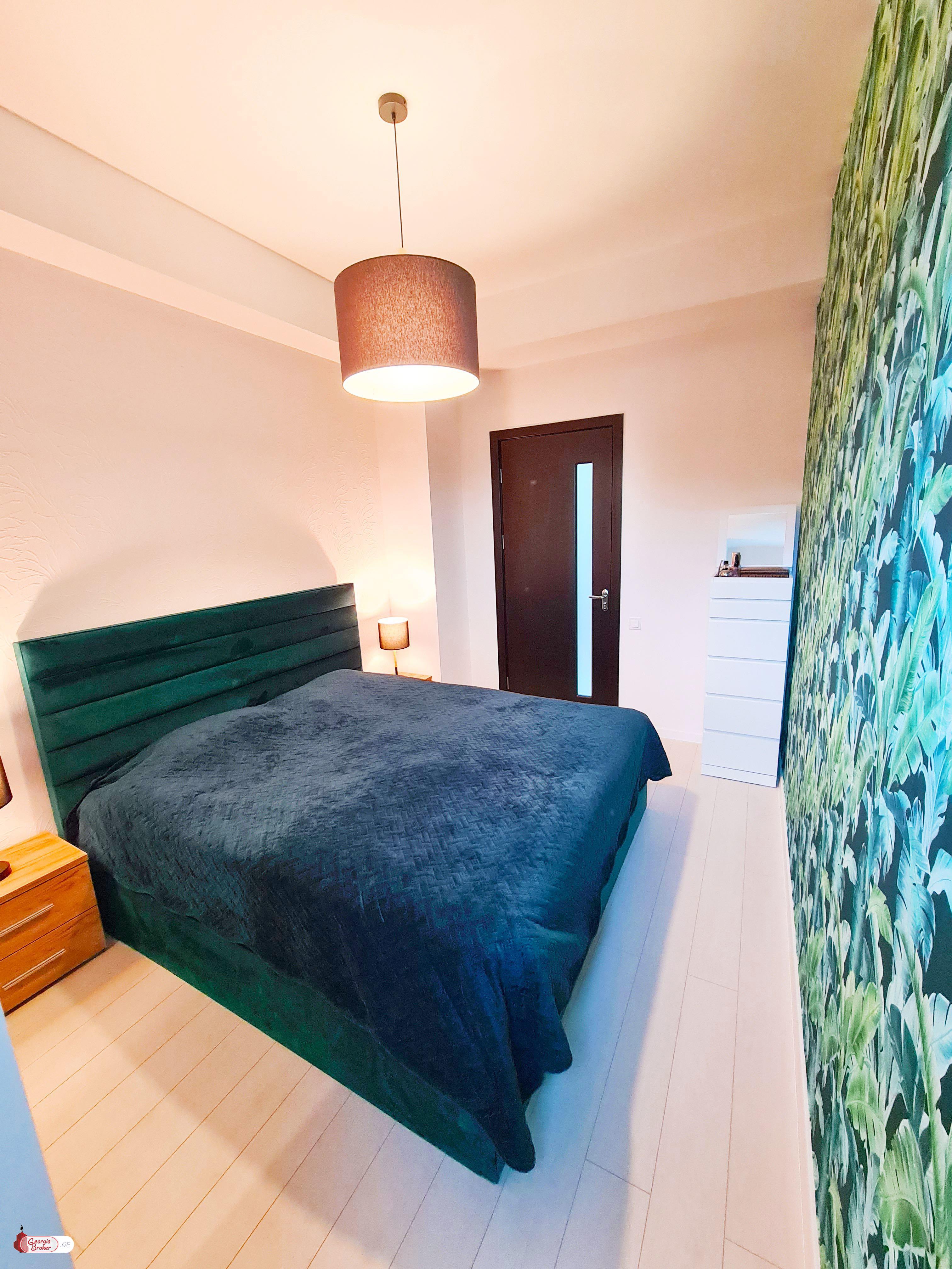 nearly repaired 4-room apartment for sale