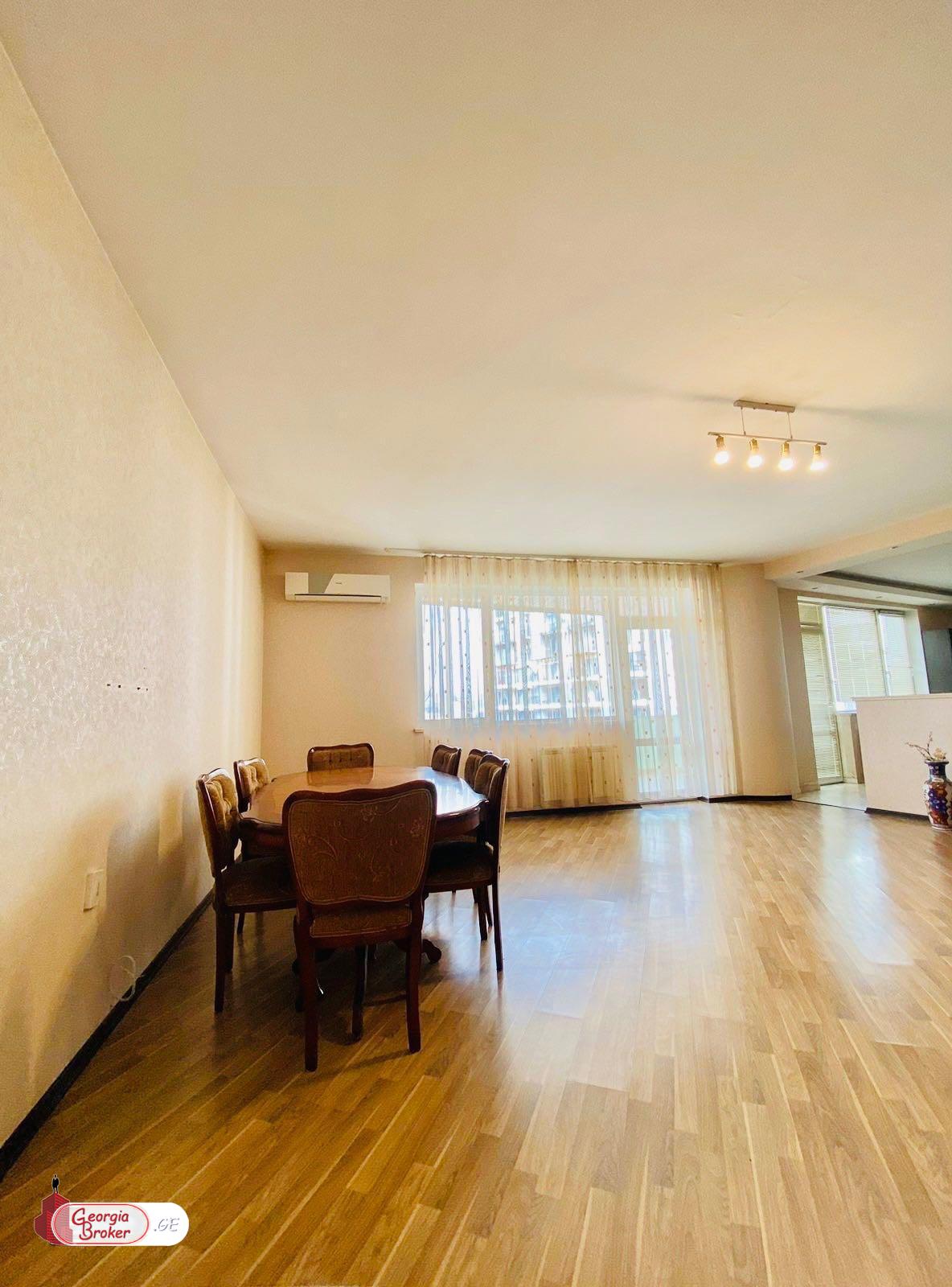 nearly repaired 5-room apartment for sale