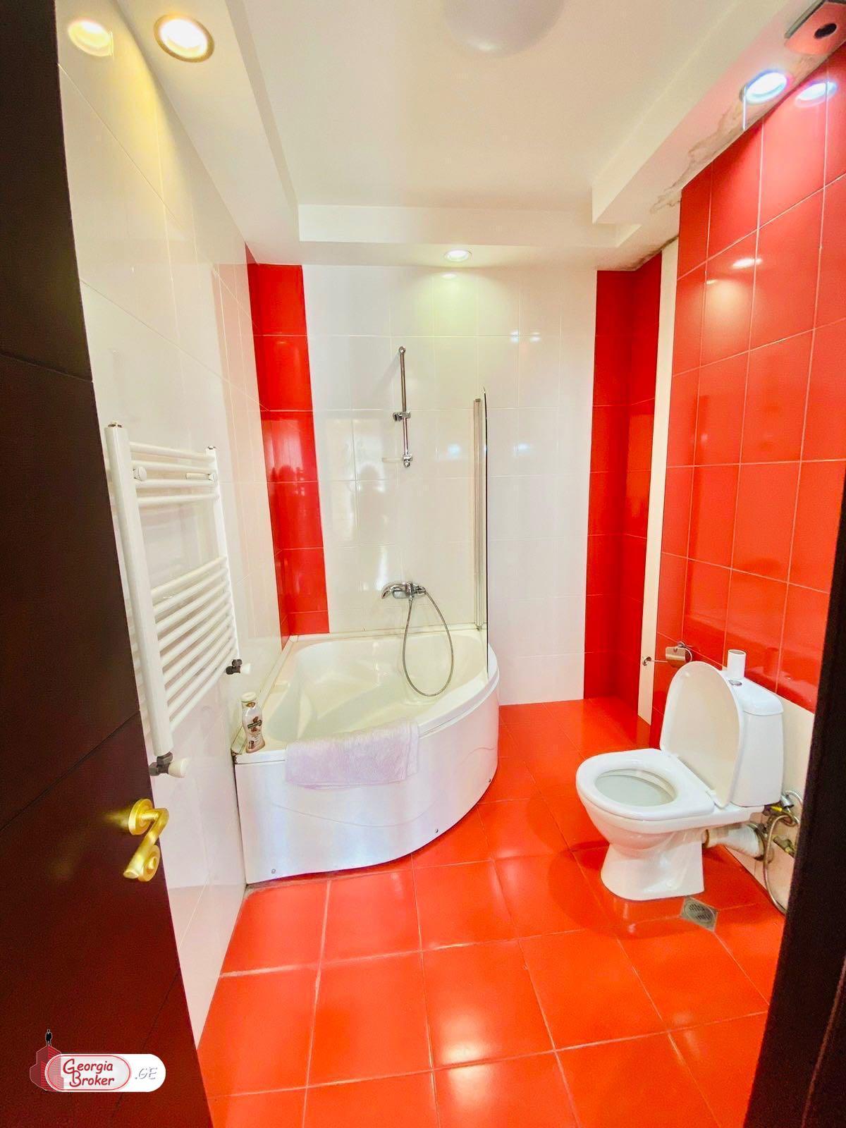 nearly repaired 5-room apartment for sale