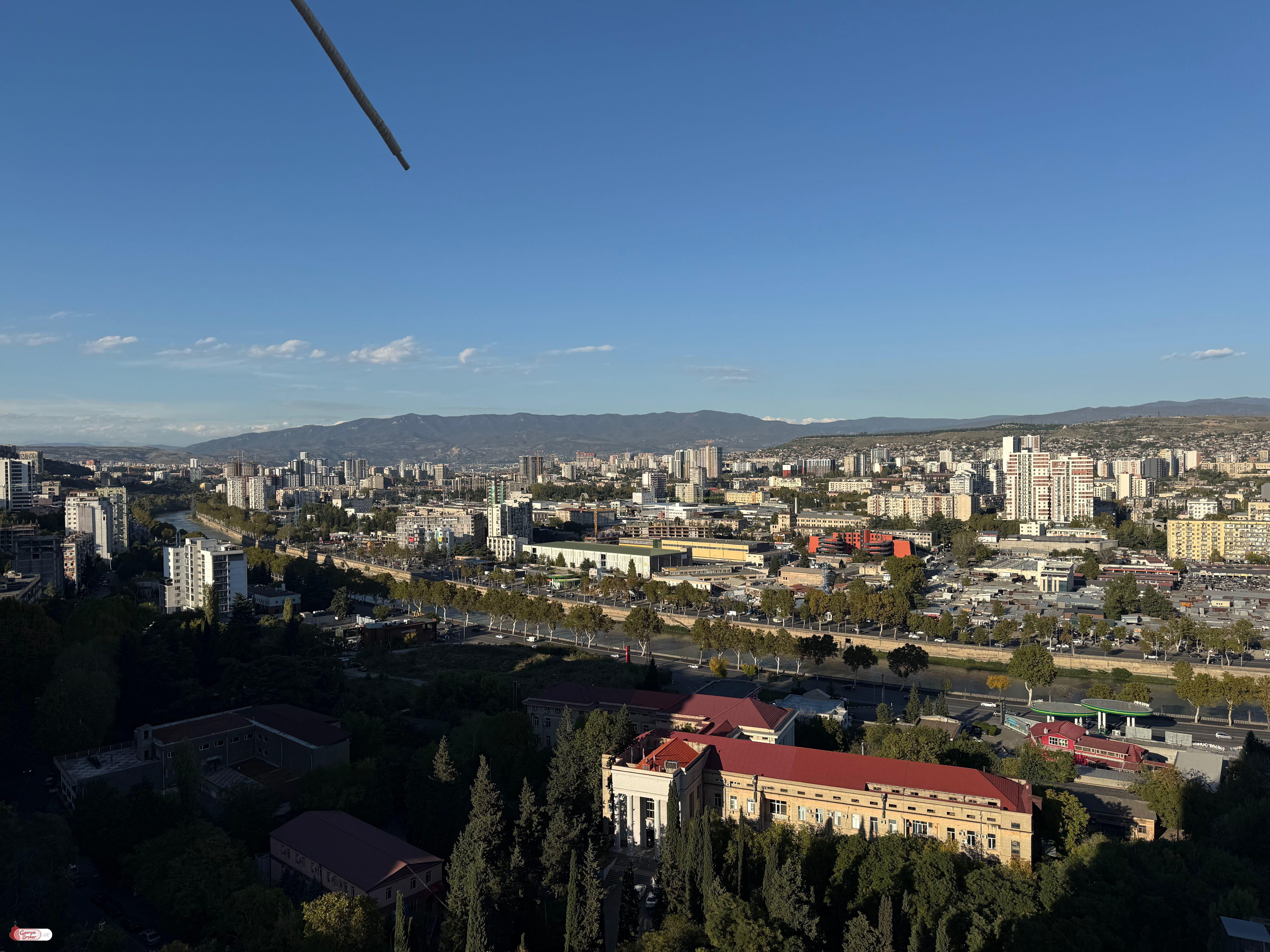 nearly repaired 3-room apartment for sale