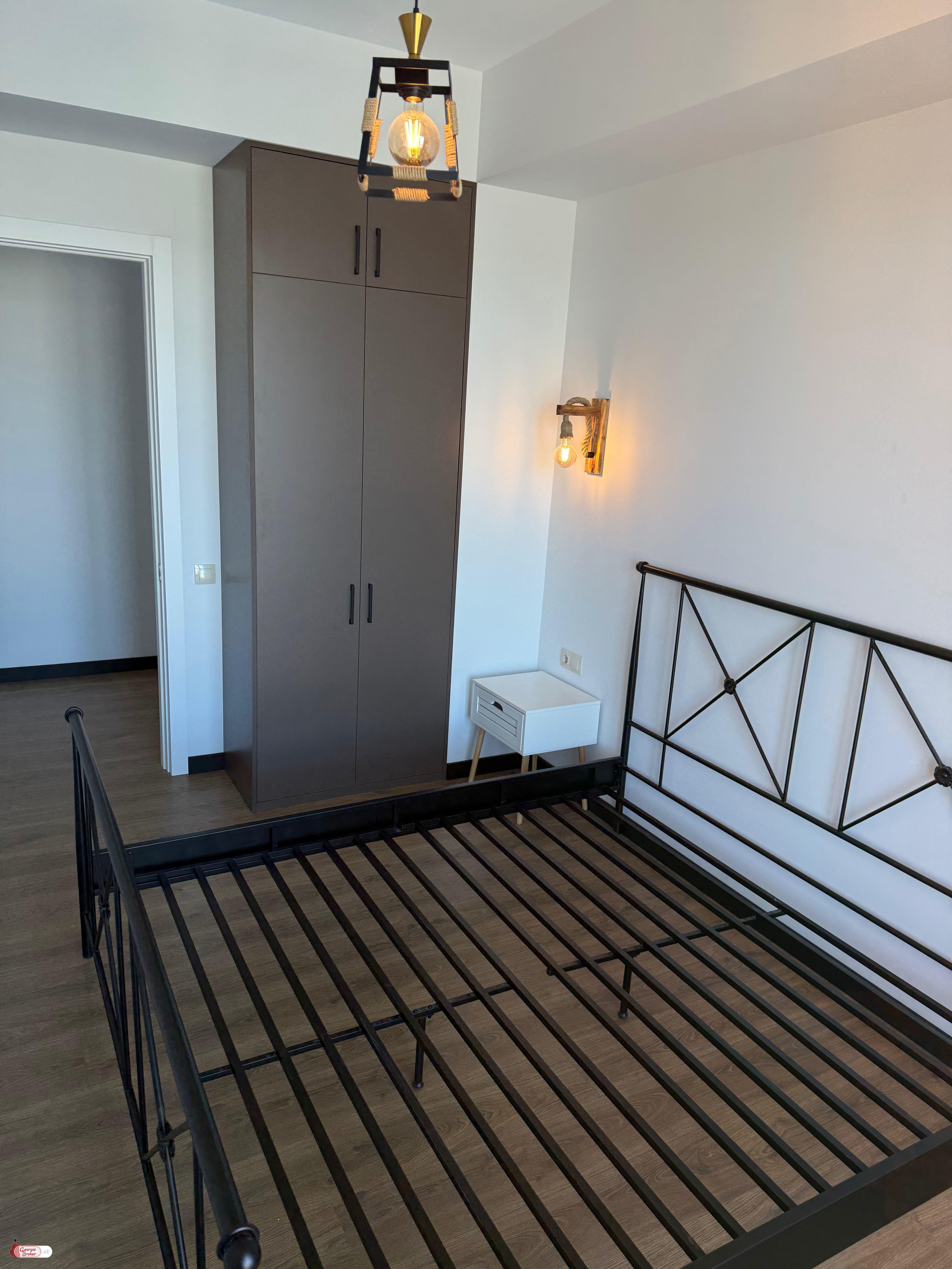 nearly repaired 3-room apartment for sale