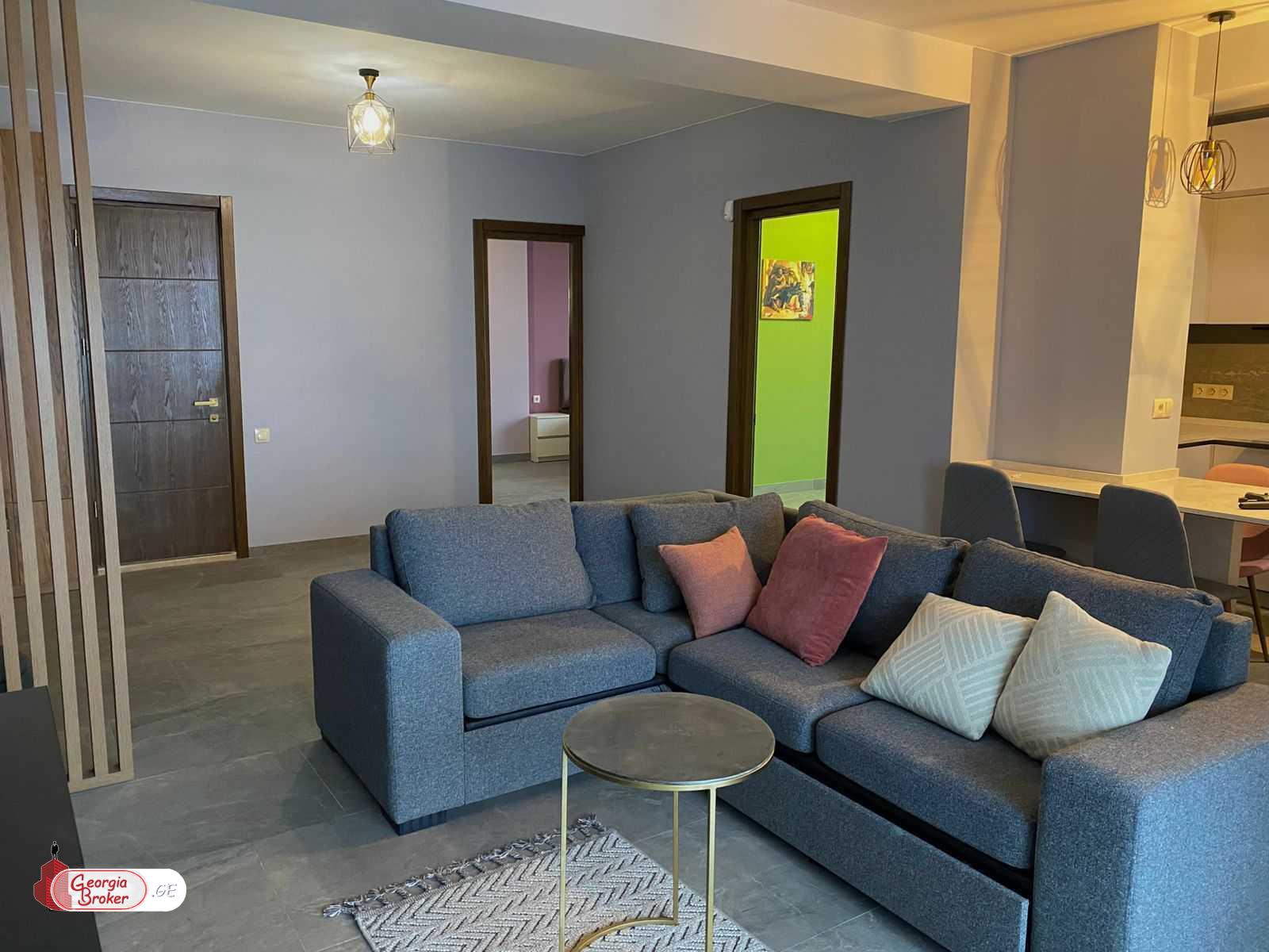 იყიდება ახალი გარემონტებული 3 ოთახიანი ბინა