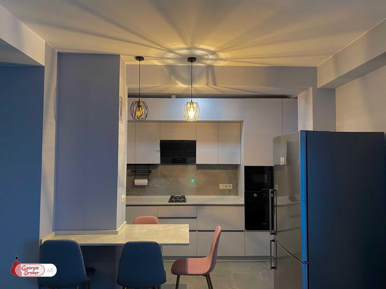 იყიდება ახალი გარემონტებული 3 ოთახიანი ბინა