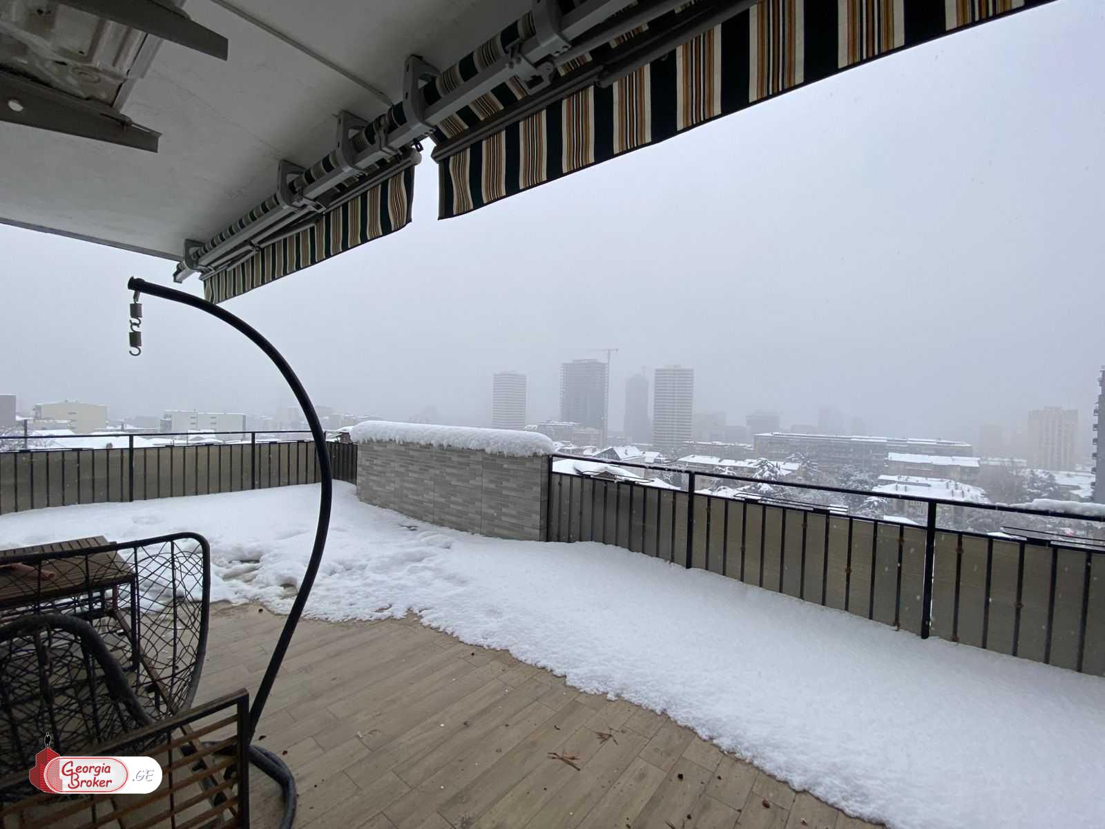 იყიდება ახალი გარემონტებული 3 ოთახიანი ბინა