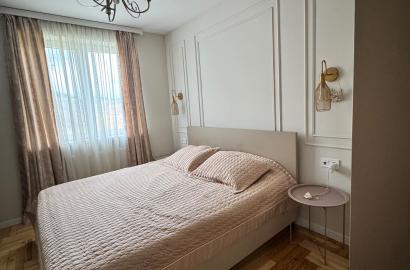 იყიდება ახალი გარემონტებული 4 ოთახიანი ბინა