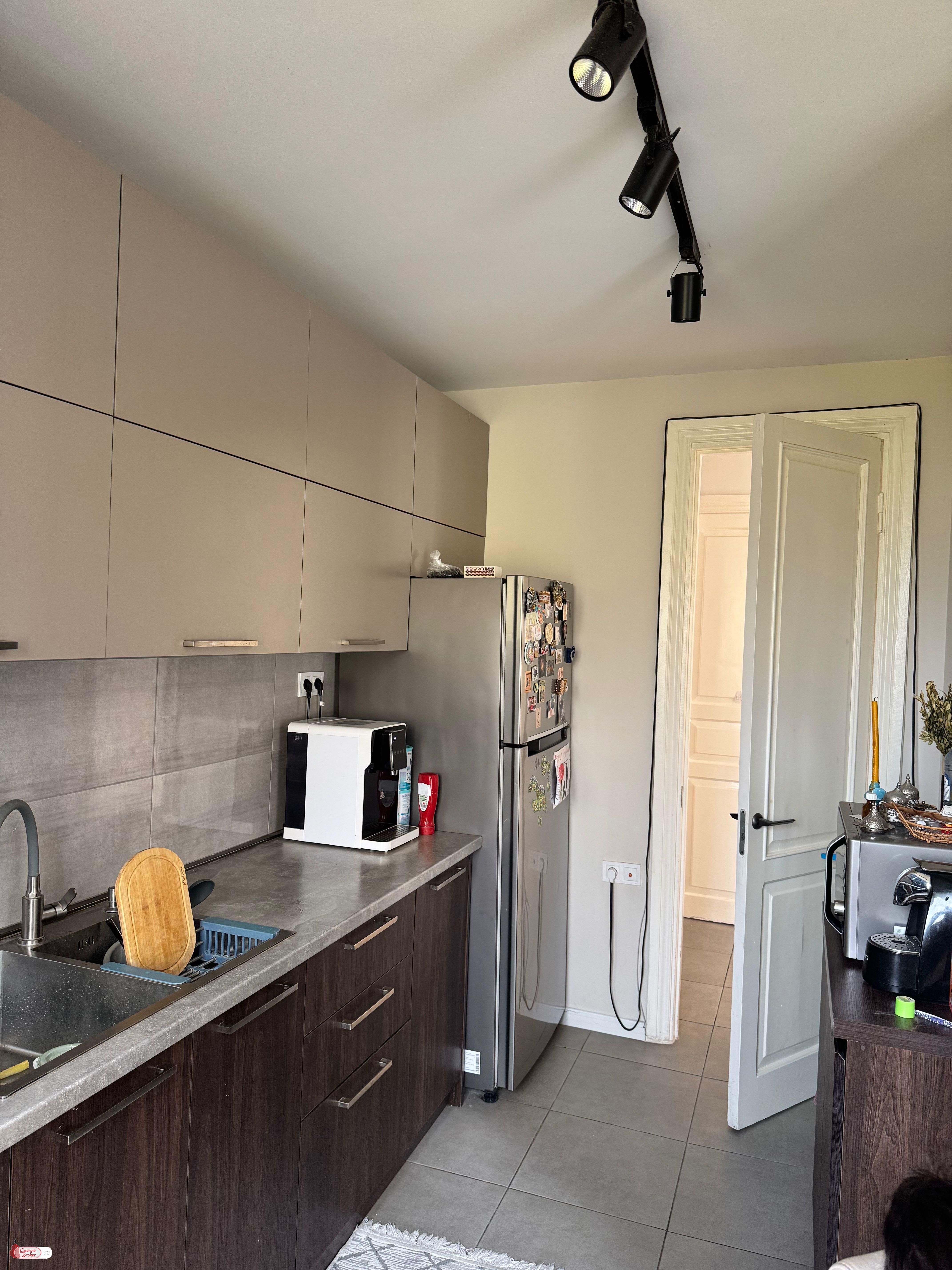 nearly repaired 4-room apartment for sale