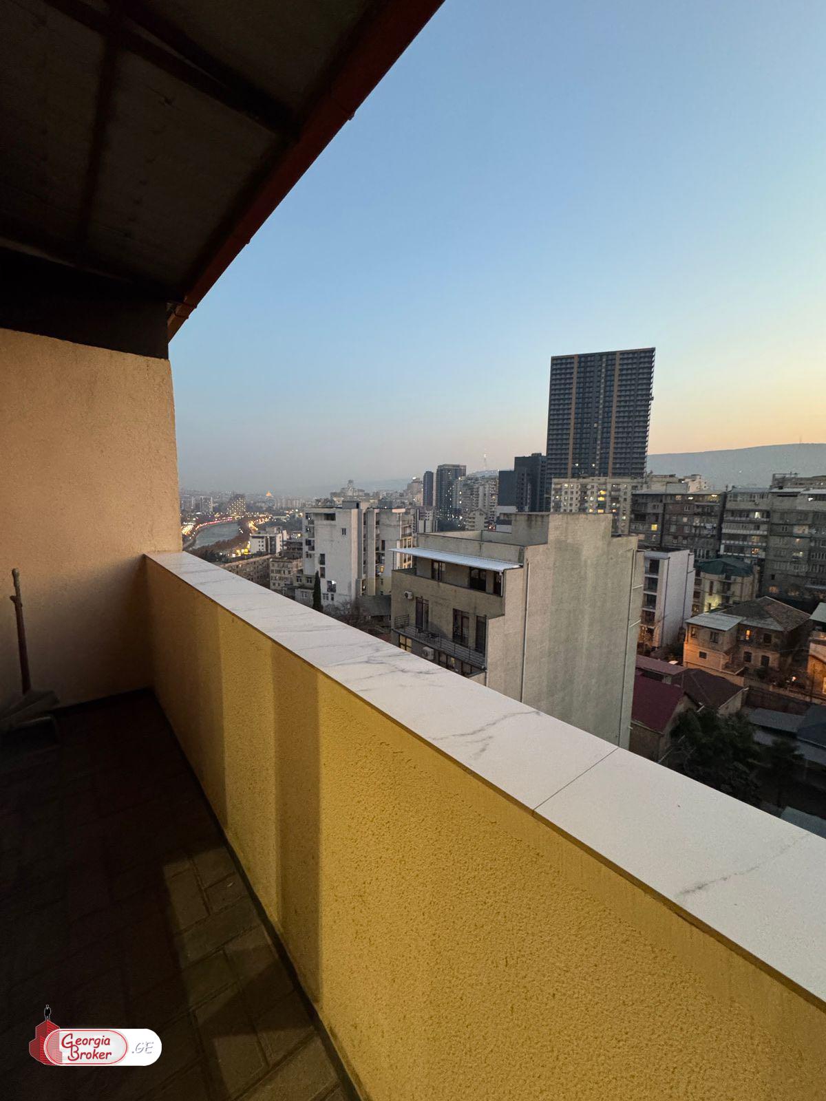 nearly repaired 5-room apartment for sale