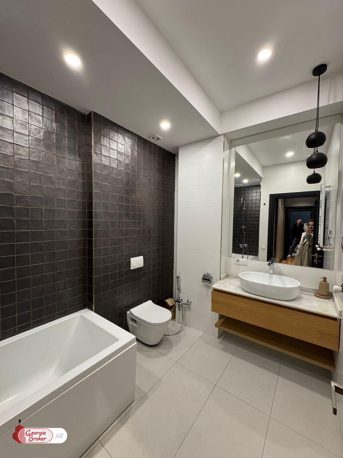 nearly repaired 5-room apartment for sale