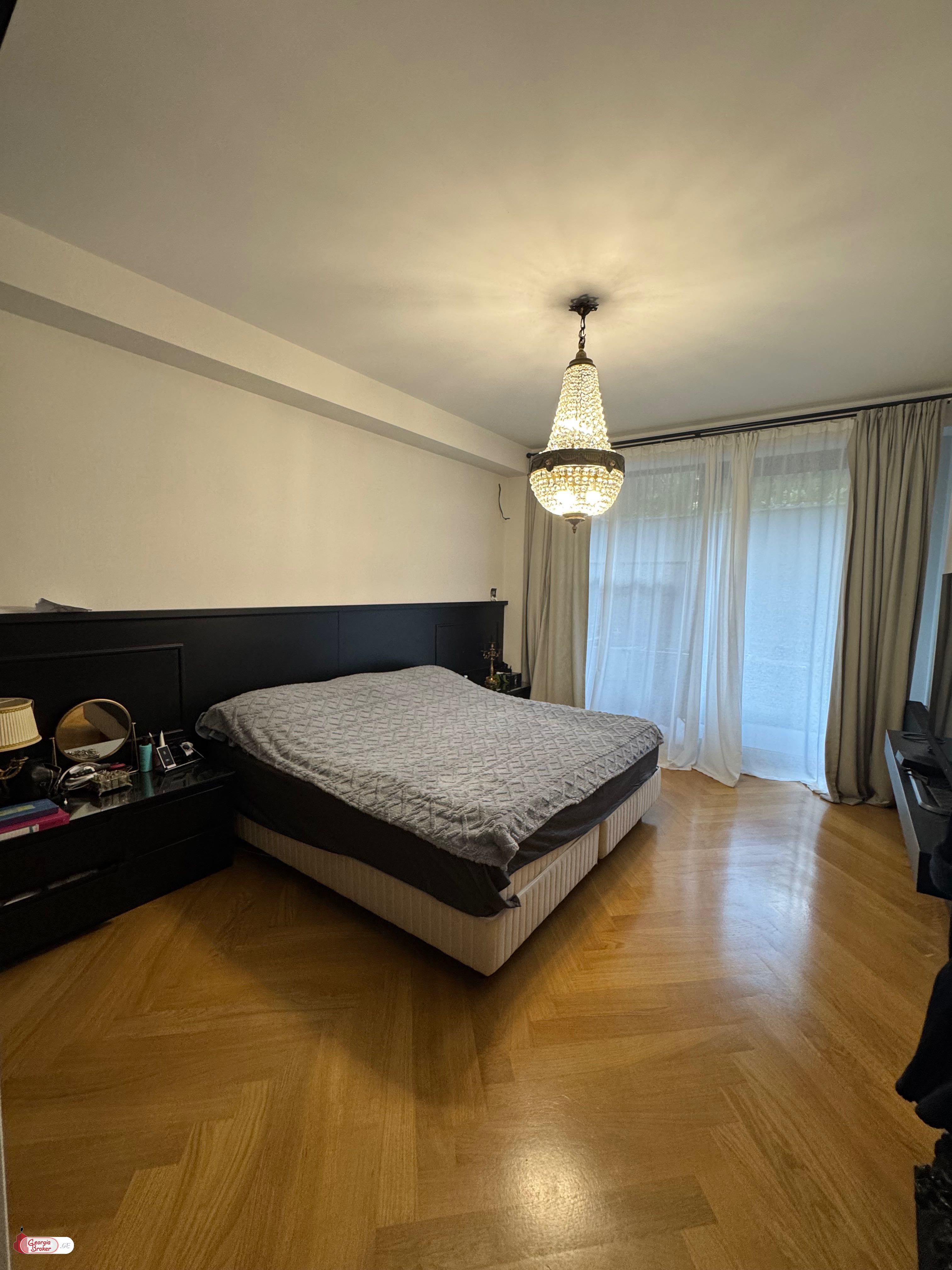 nearly repaired 4-room apartment for sale