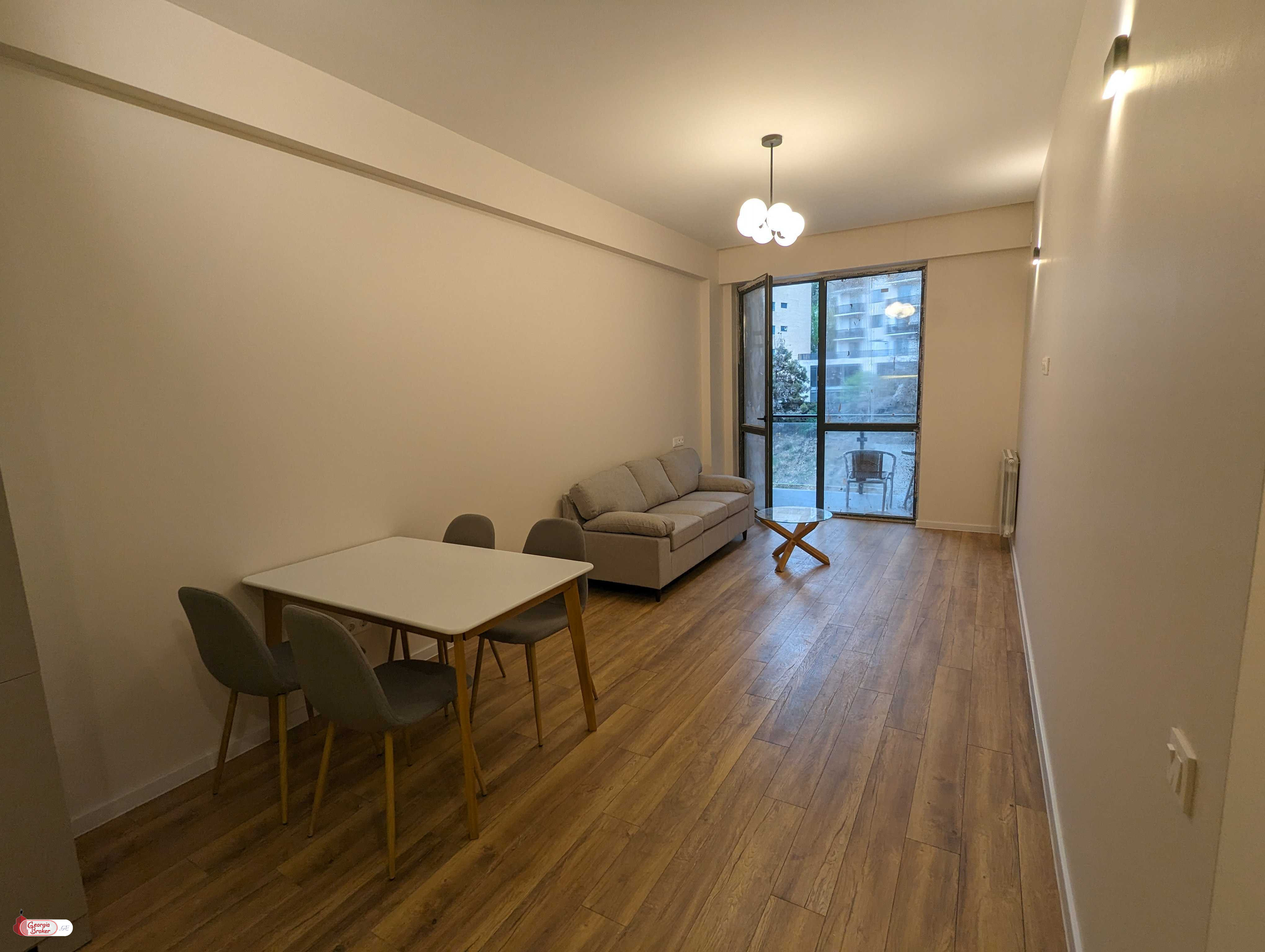 nearly repaired 2-room apartment for sale