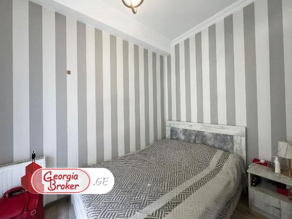 იყიდება ახალი გარემონტებული 3 ოთახიანი ბინა