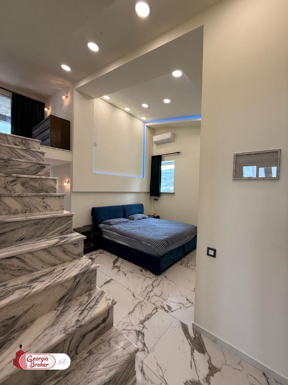 იყიდება ახალი გარემონტებული საოფისე ფართი