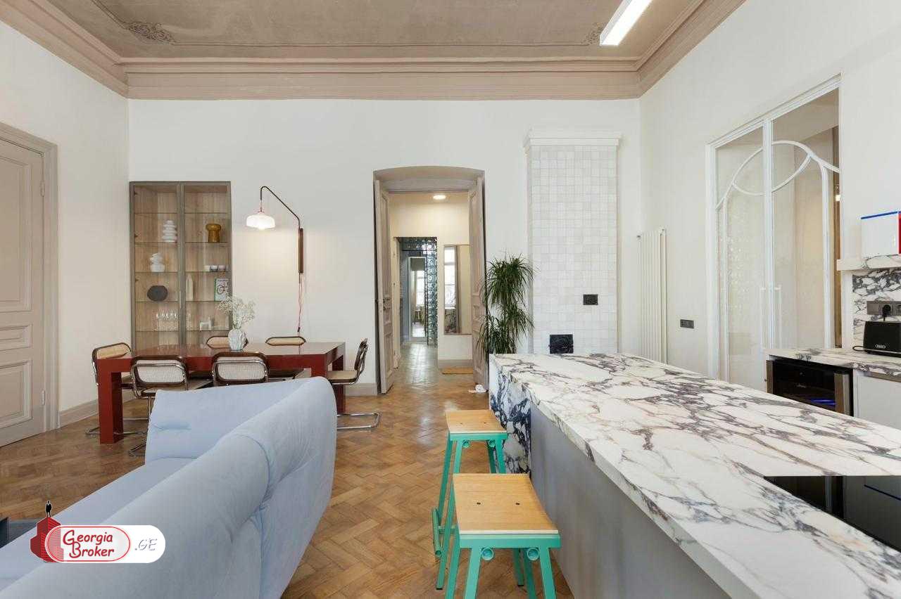 იყიდება ახალი გარემონტებული 3 ოთახიანი ბინა