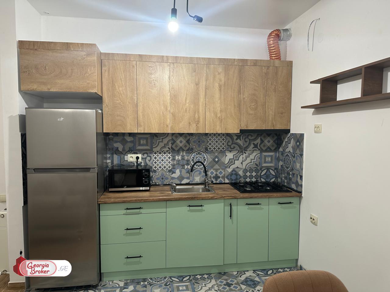 nearly repaired 2-room apartment for sale