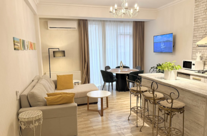 იყიდება ახალი გარემონტებული 4 ოთახიანი ბინა