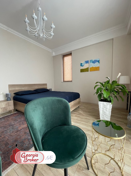 იყიდება ახალი გარემონტებული 4 ოთახიანი ბინა