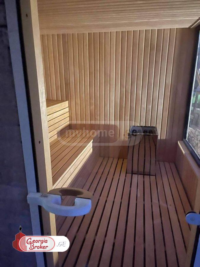 იყიდება ახალი გარემონტებული 5 ოთახიანი სახლი