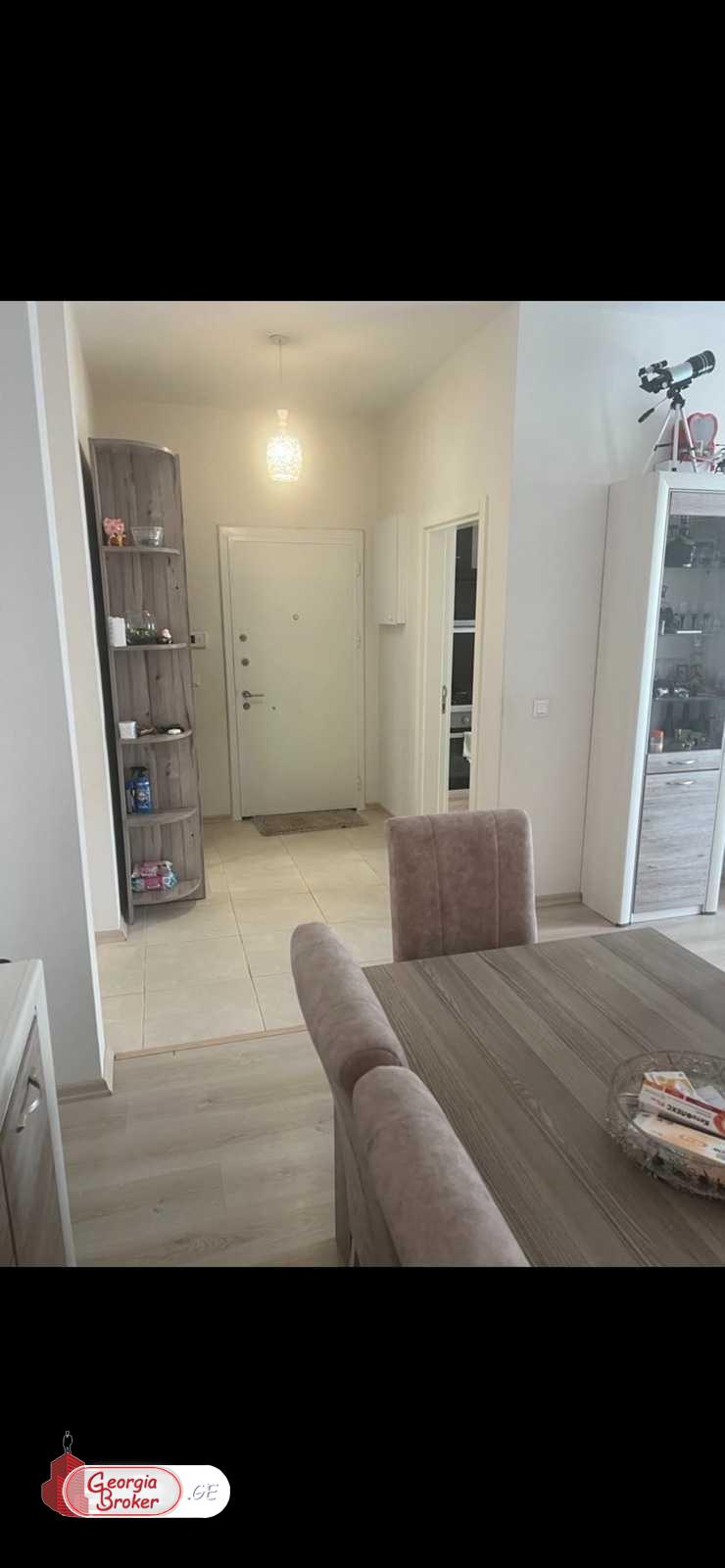 nearly repaired 3-room apartment for sale