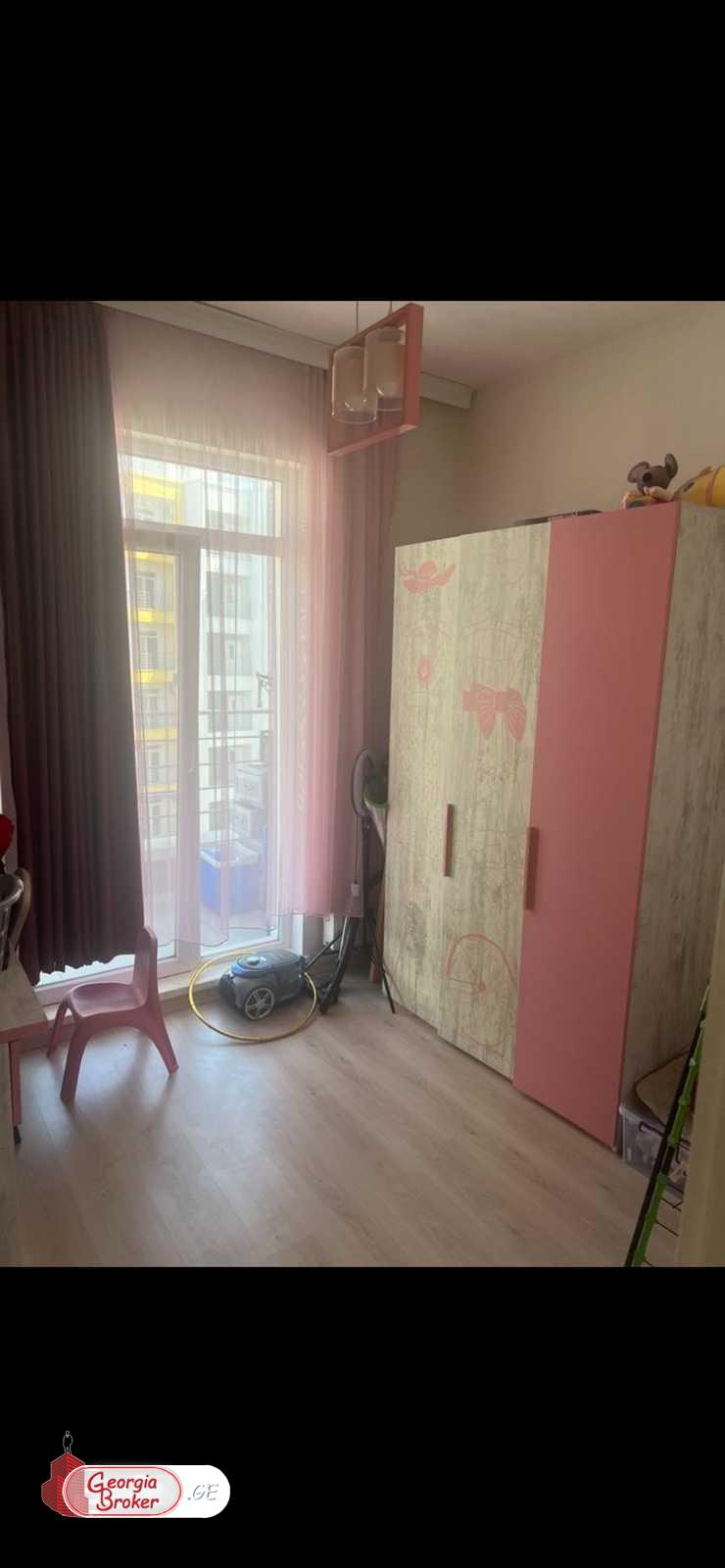 nearly repaired 3-room apartment for sale