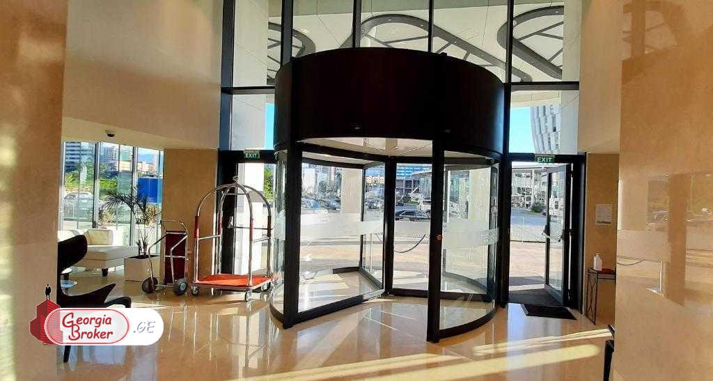 იყიდება ახალი გარემონტებული 1 ოთახიანი ბინა