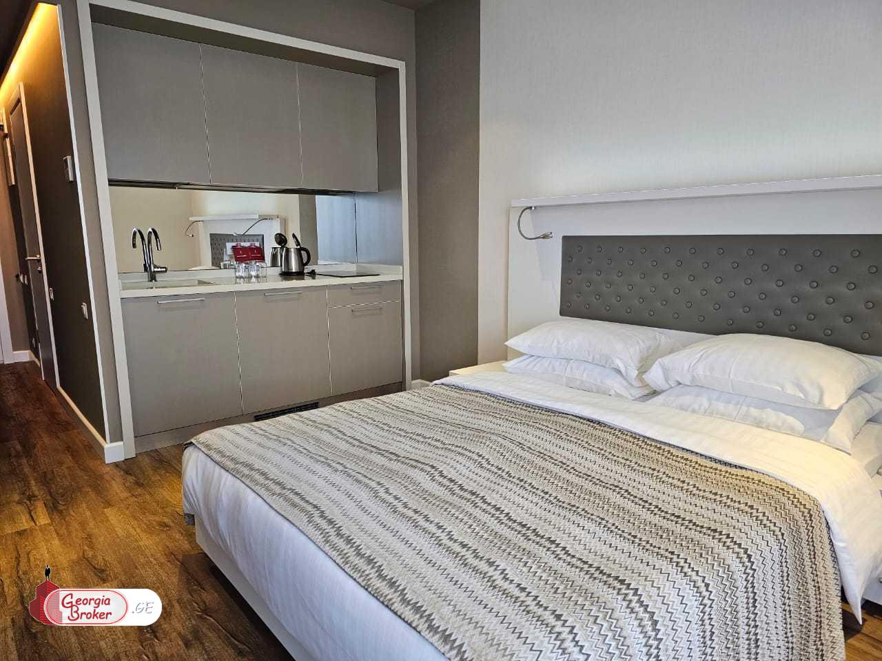 იყიდება ახალი გარემონტებული 1 ოთახიანი ბინა