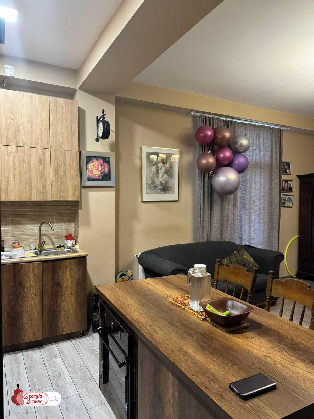 nearly repaired 3-room apartment for sale