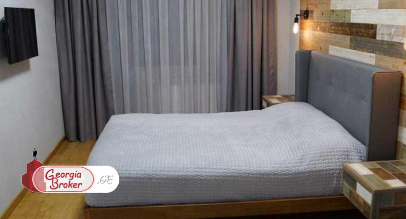 продается квартира с новым ремонтом 3-комнаты