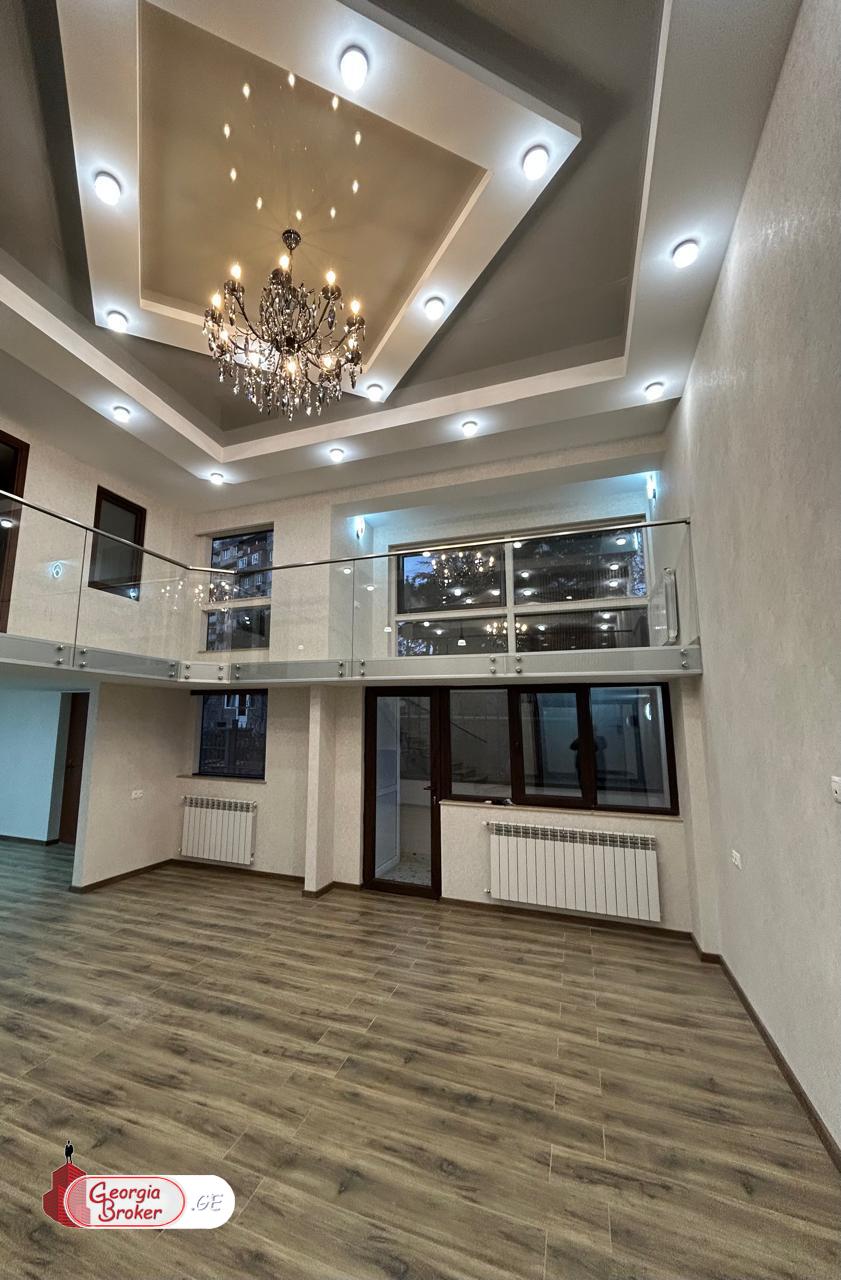 იყიდება ახალი გარემონტებული საოფისე ფართი