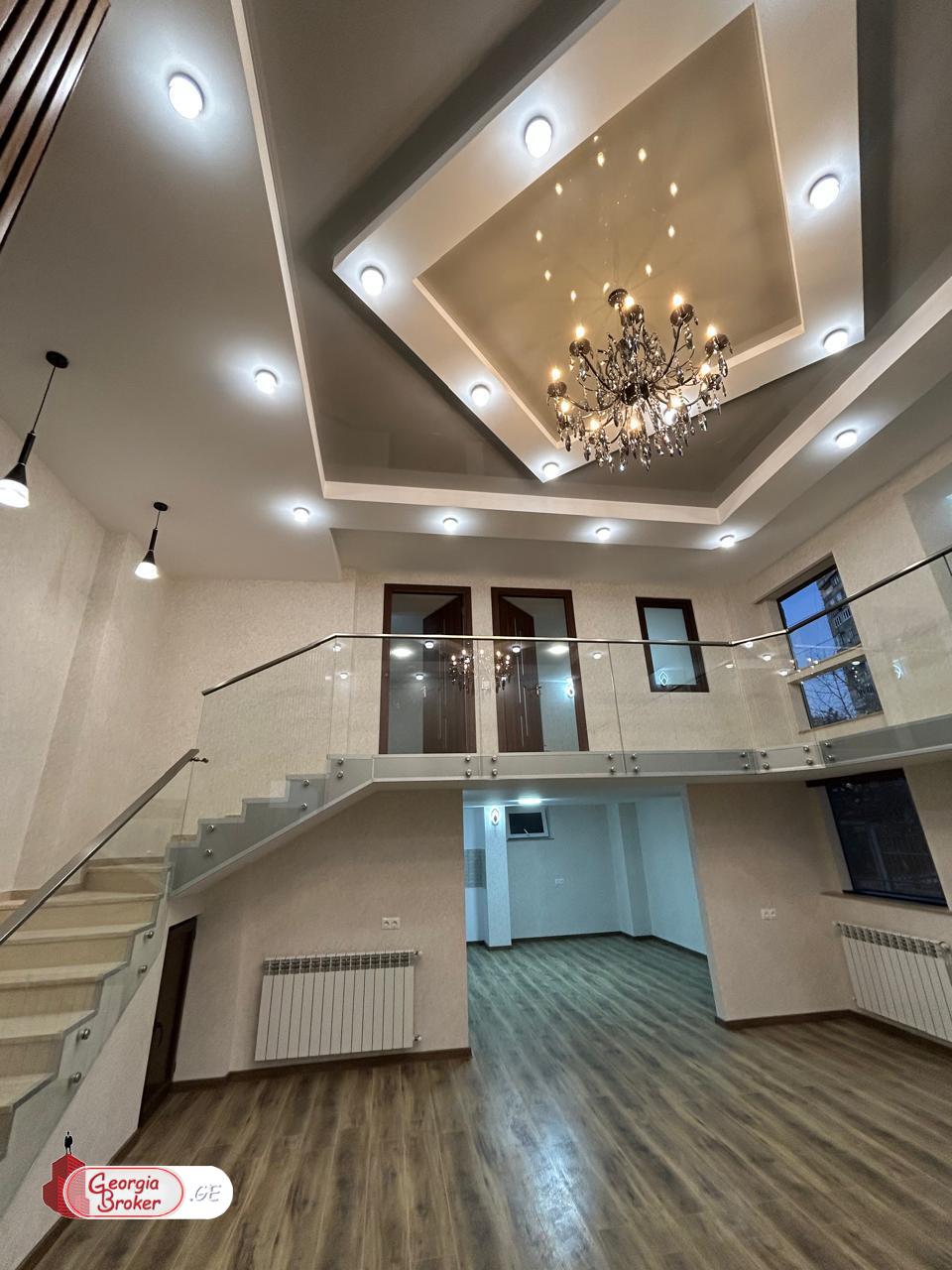იყიდება ახალი გარემონტებული საოფისე ფართი