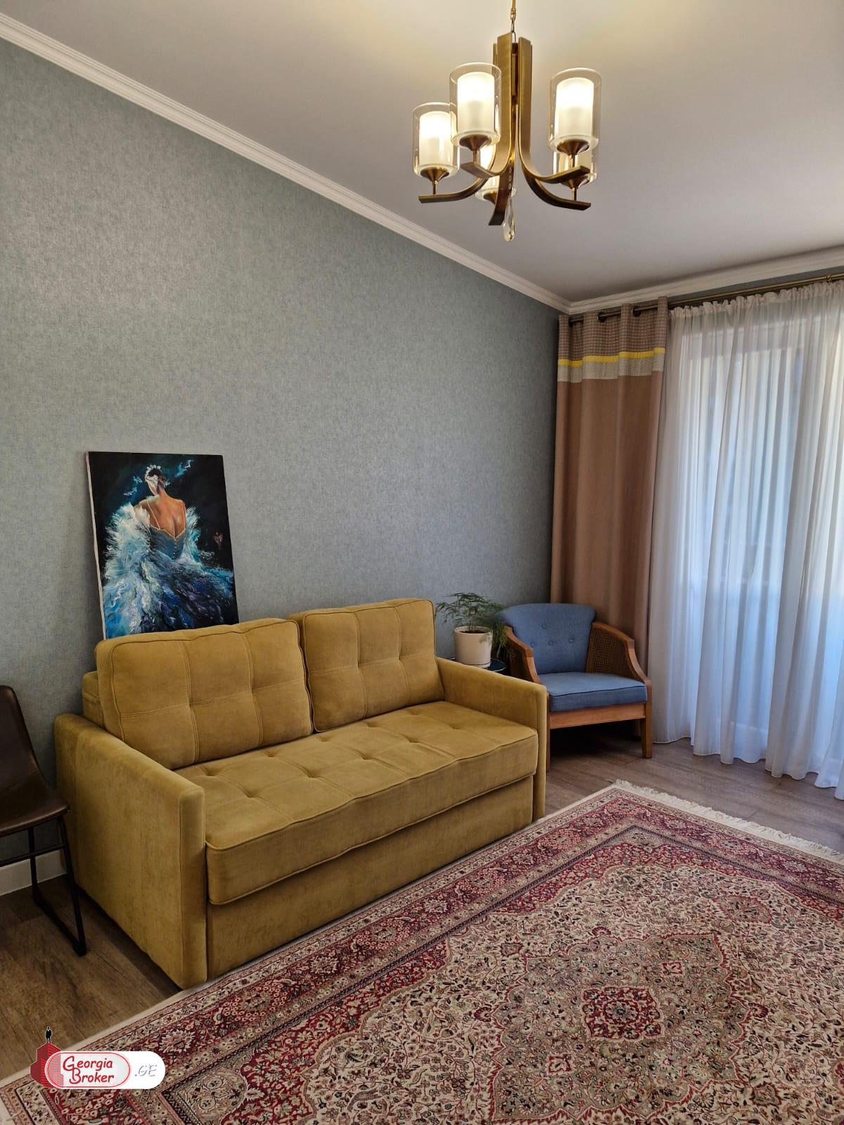 продается квартира с новым ремонтом 3-комнаты