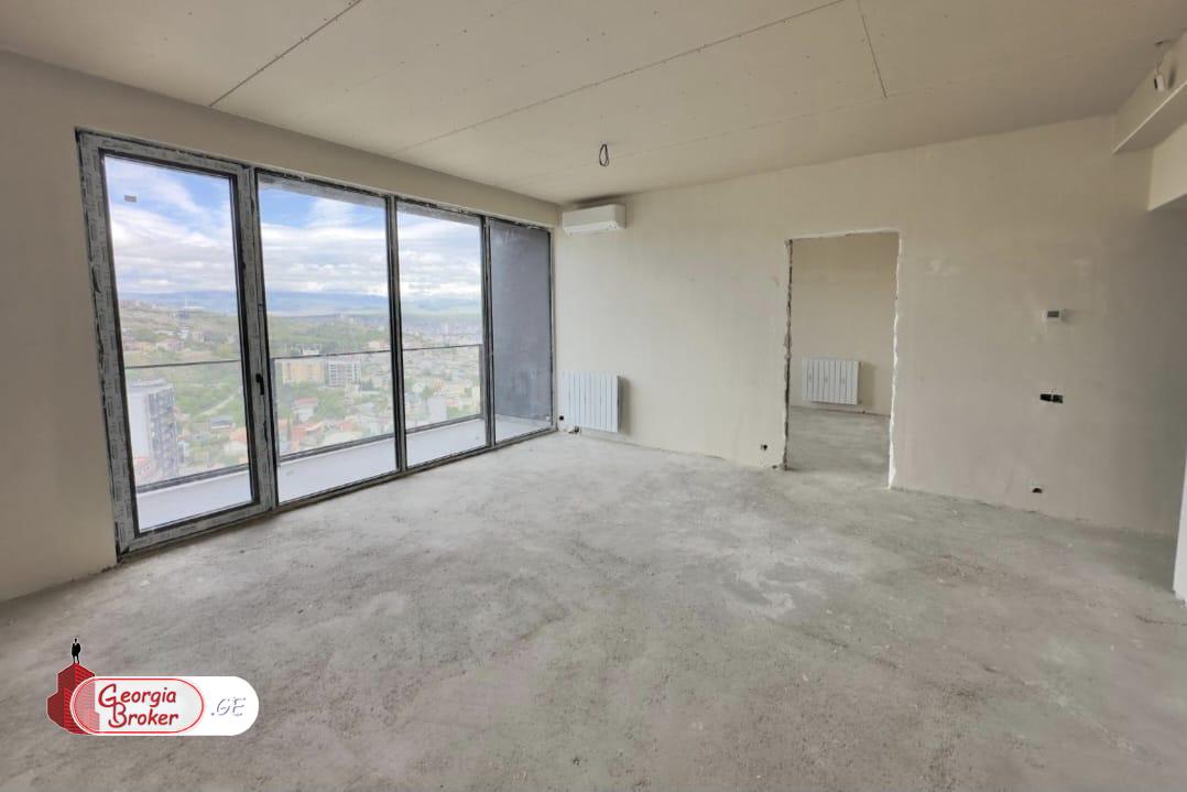 nearly repaired 3-room apartment for sale