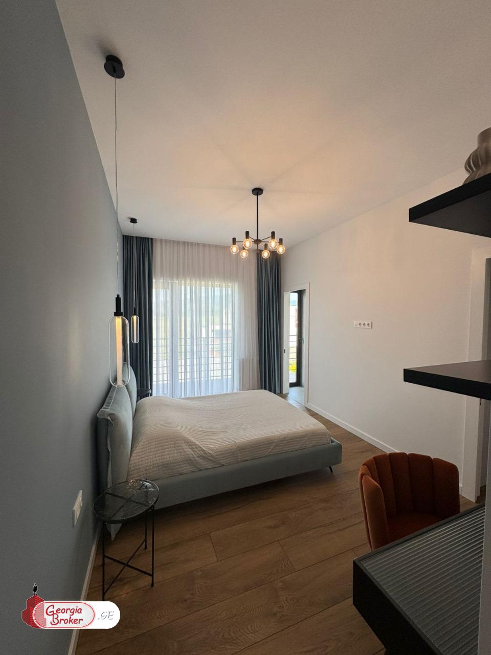 nearly repaired 8-room house for sale