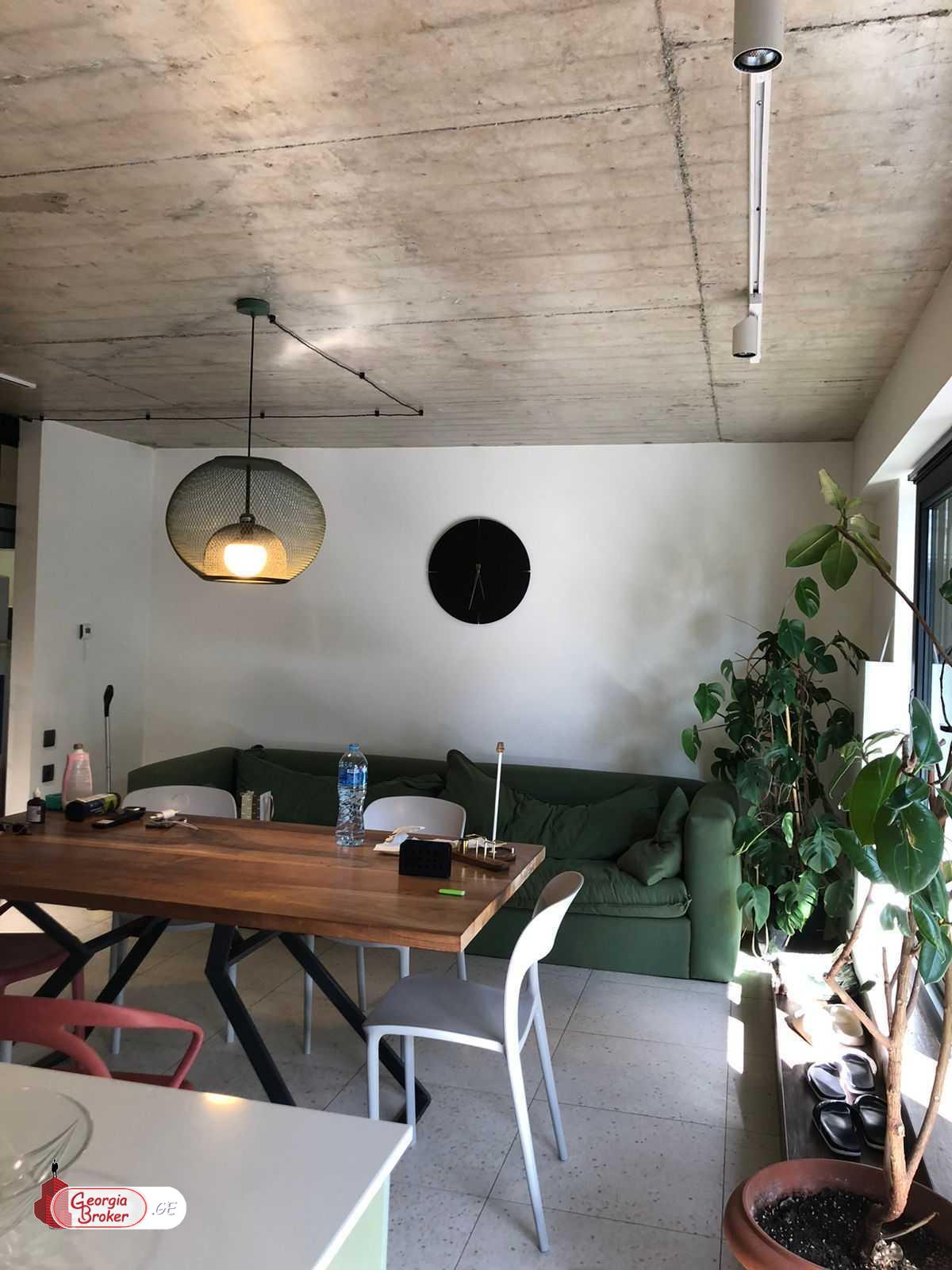 nearly repaired 8-room house for sale