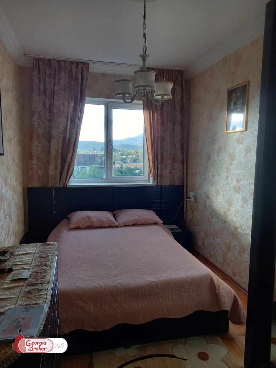 nearly repaired 3-room apartment for sale