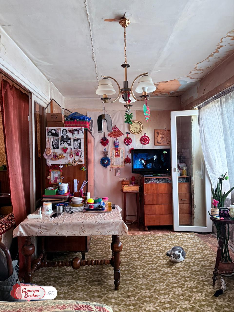 nearly repaired 4-room apartment for sale