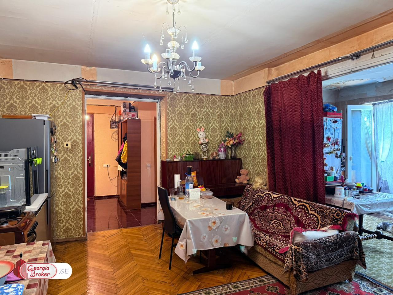 nearly repaired 4-room apartment for sale