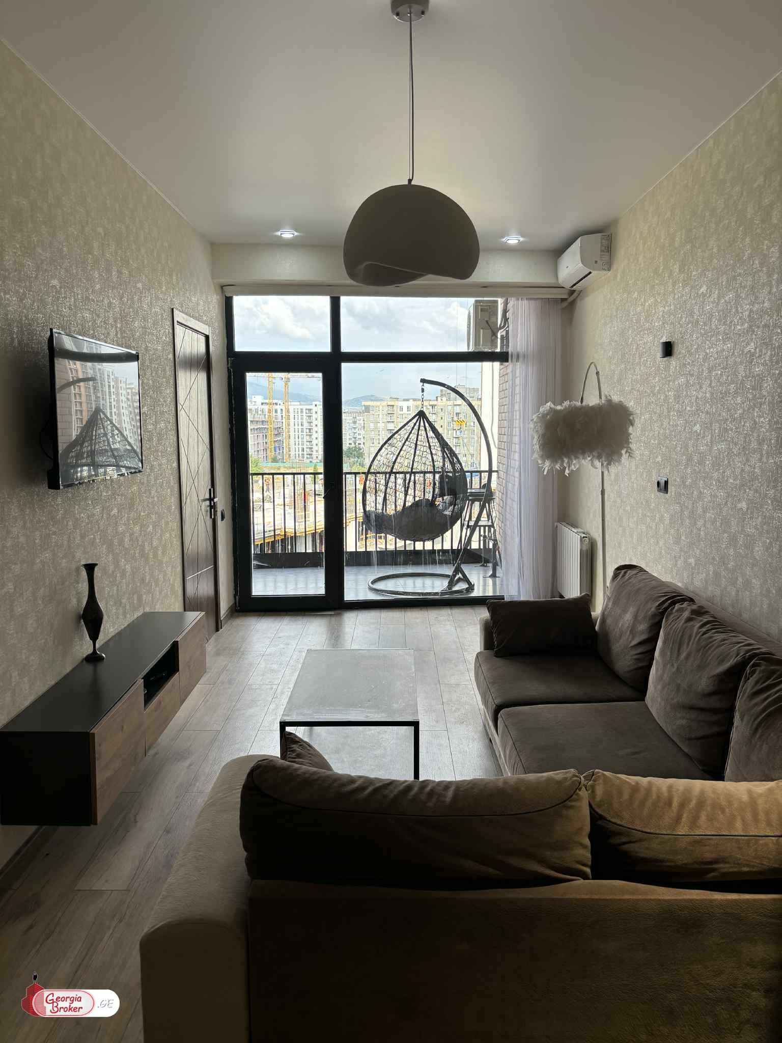 იყიდება ახალი გარემონტებული 3 ოთახიანი ბინა