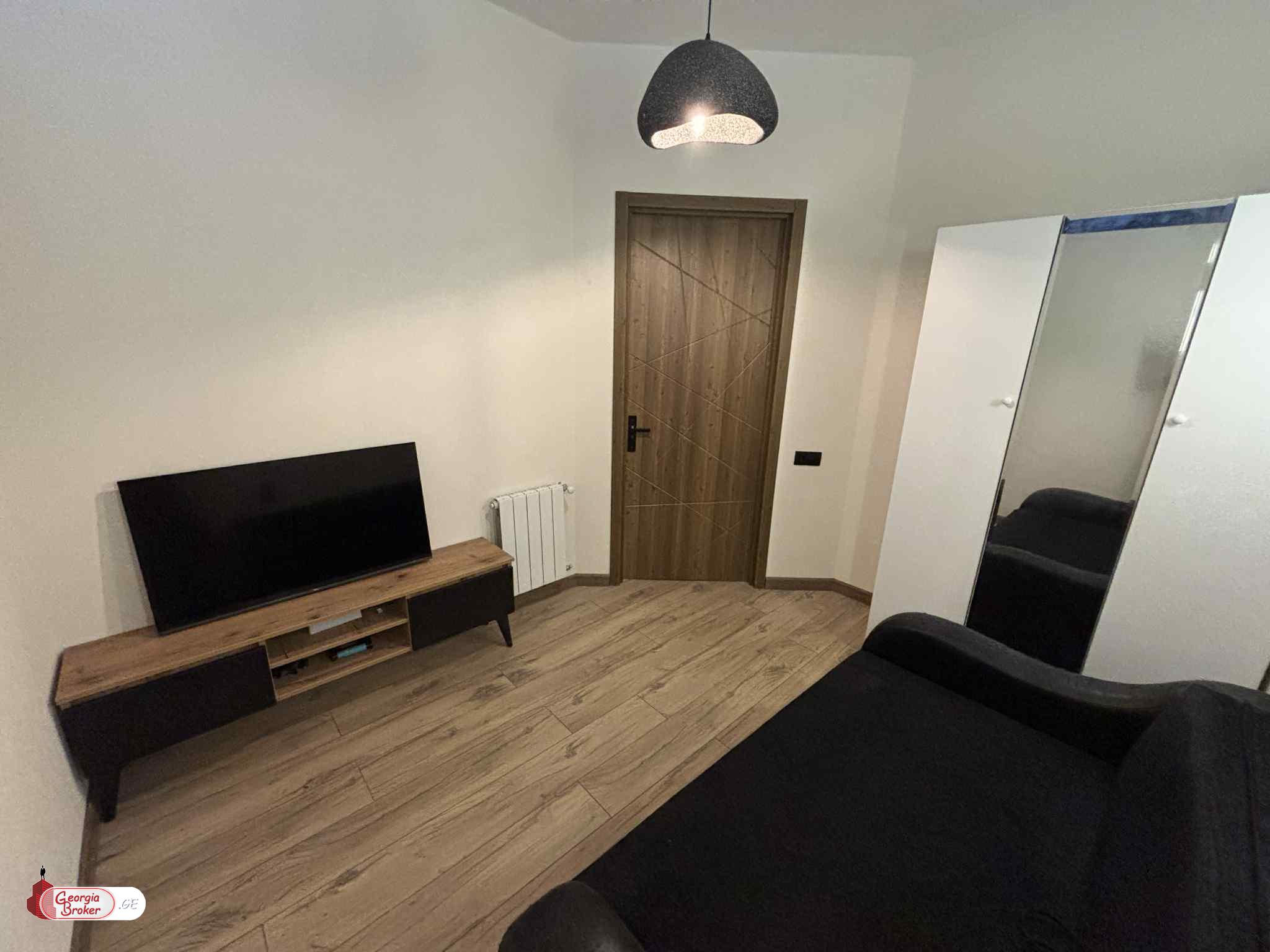 იყიდება ახალი გარემონტებული 3 ოთახიანი ბინა