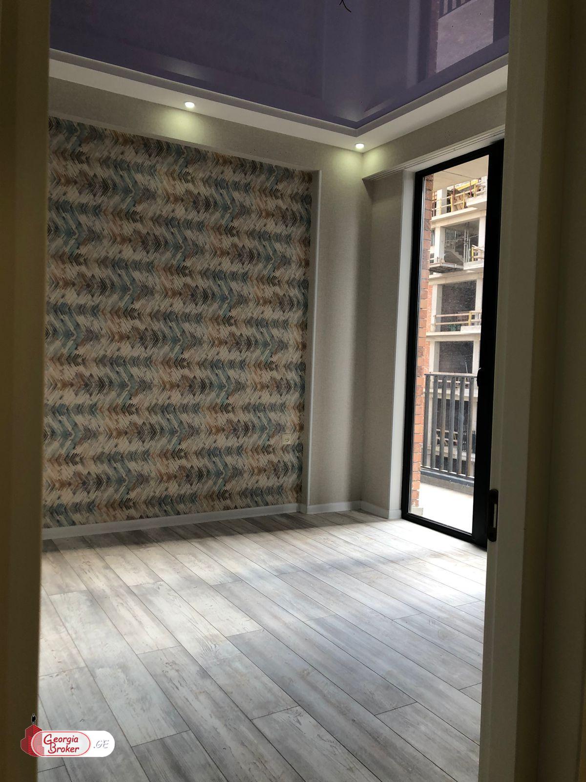 nearly repaired 2-room apartment for sale