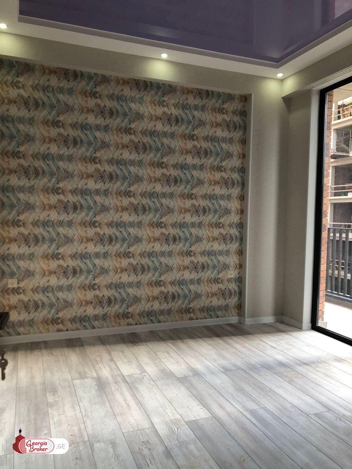 nearly repaired 2-room apartment for sale