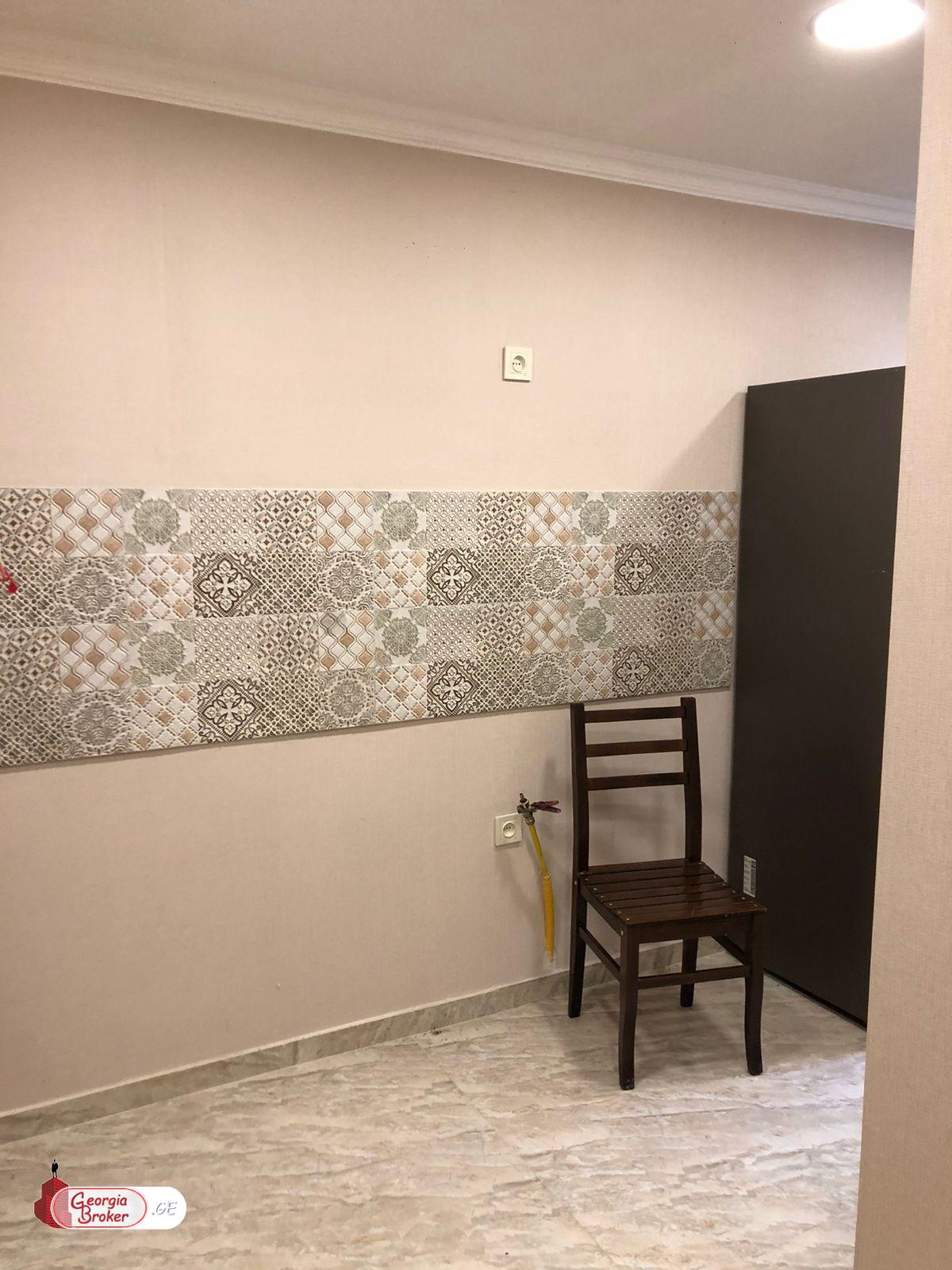 nearly repaired 4-room apartment for sale