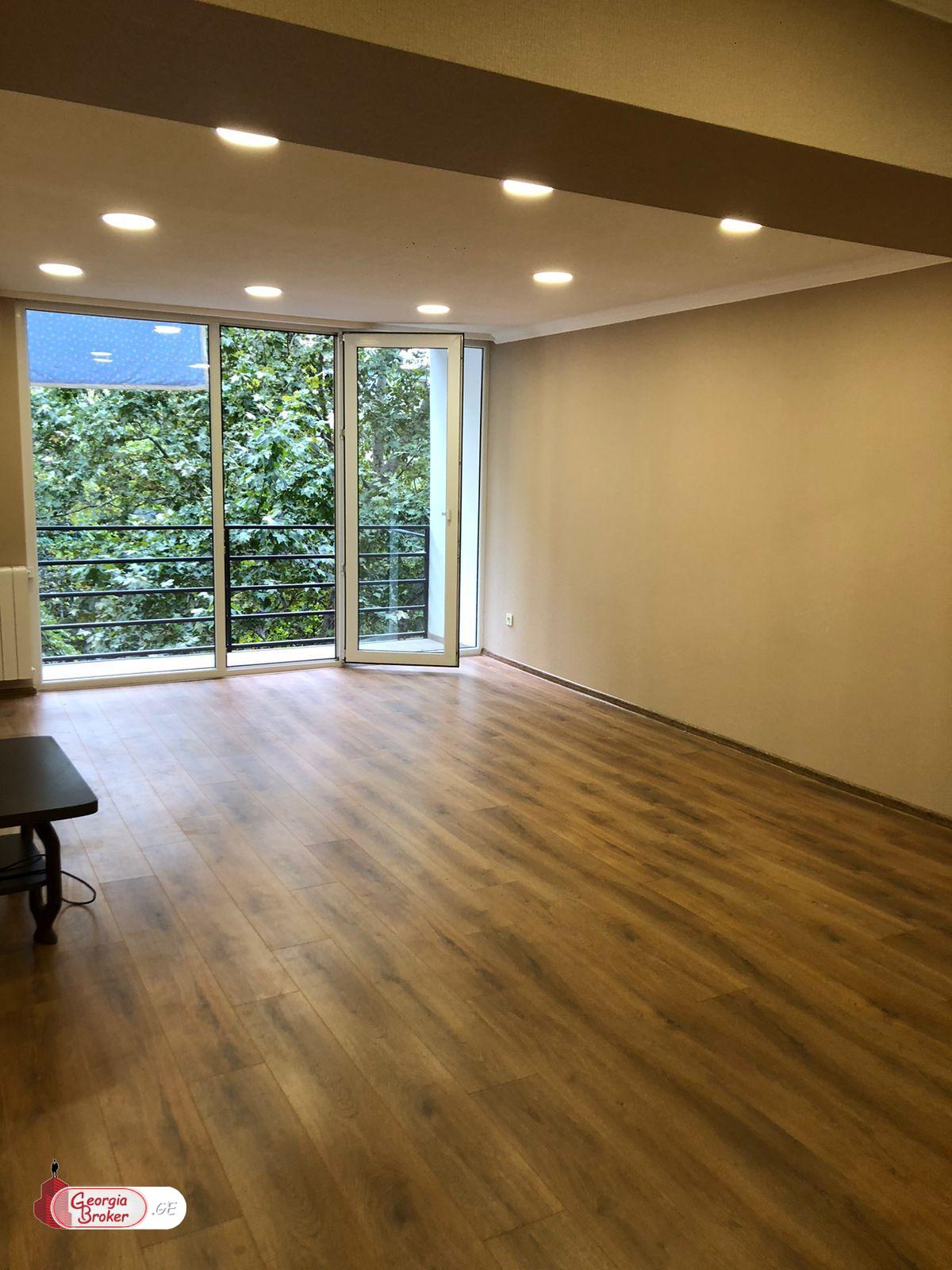 nearly repaired 4-room apartment for sale