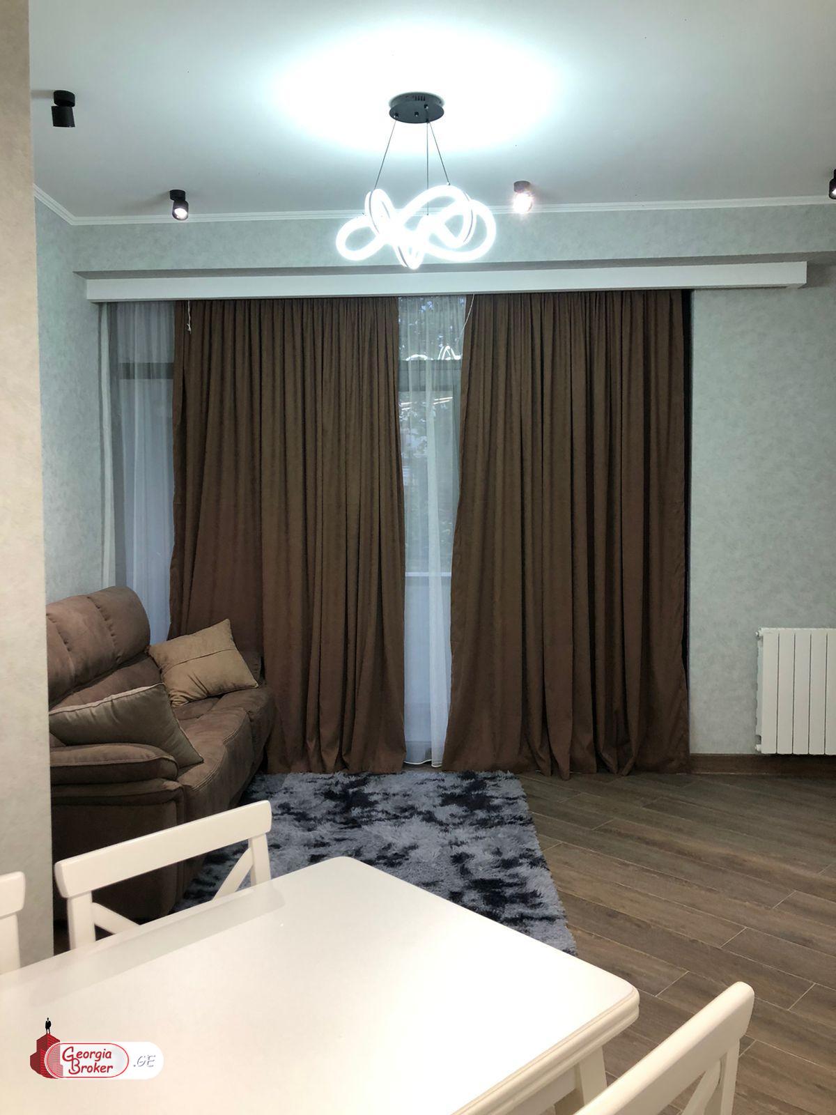 nearly repaired 2-room apartment for sale